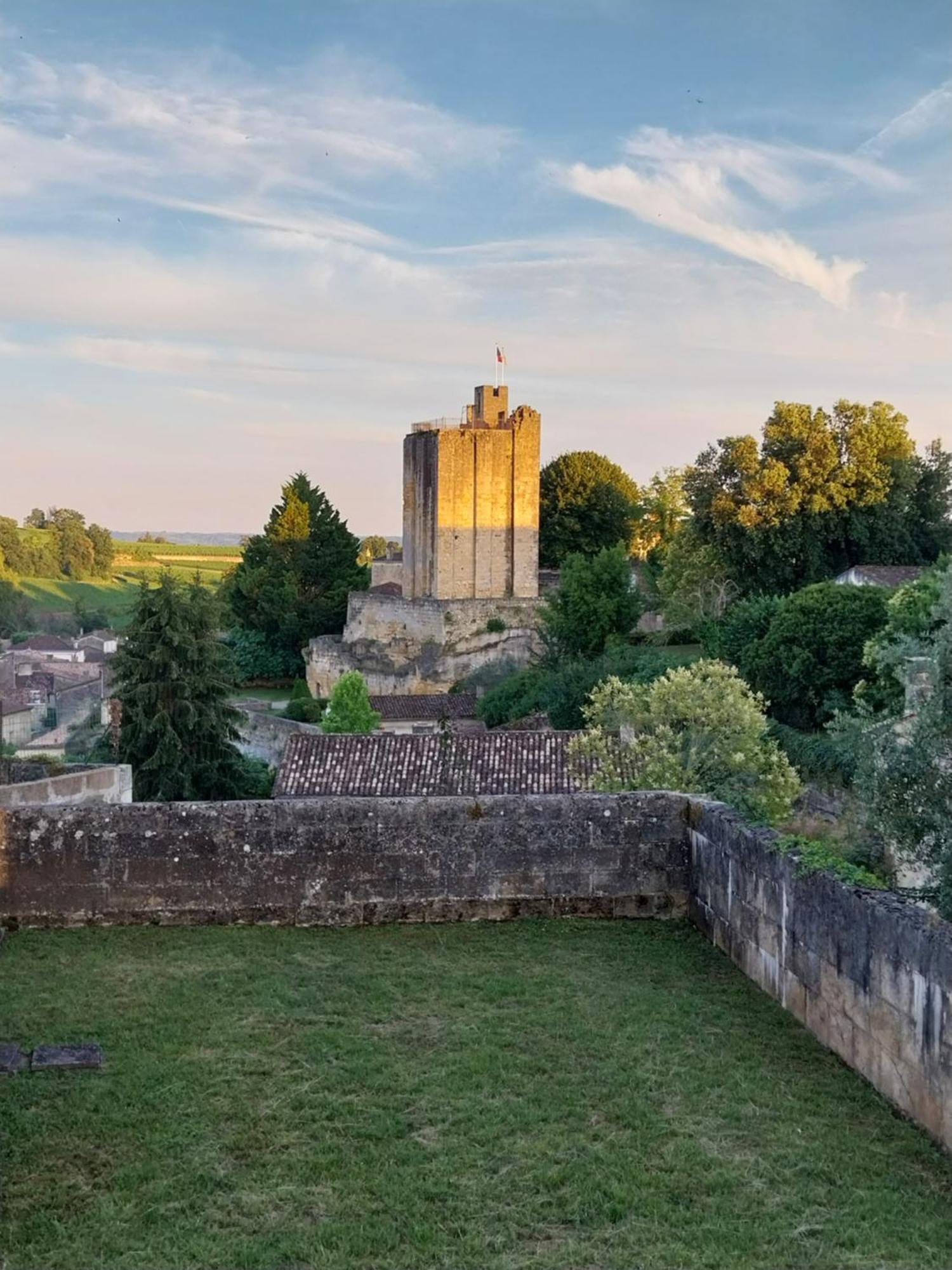 HôTes De Saint-Emilion II Lägenhet Exteriör bild